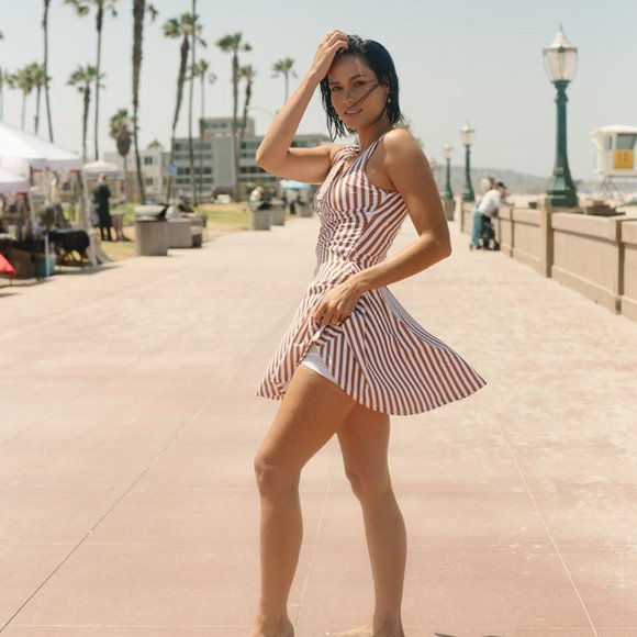 Honey Mark Basil Wrap Top and Sugar Skort XL Cinnamon Stripe - Picture 5 of 7